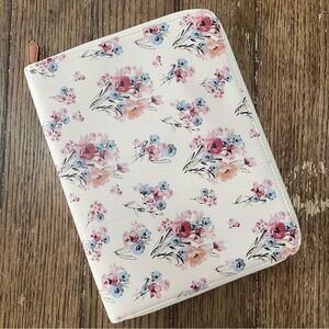 Matilda Jane On The Go Tech Organizer Zippered Pouch NWT Floral Cottagecore